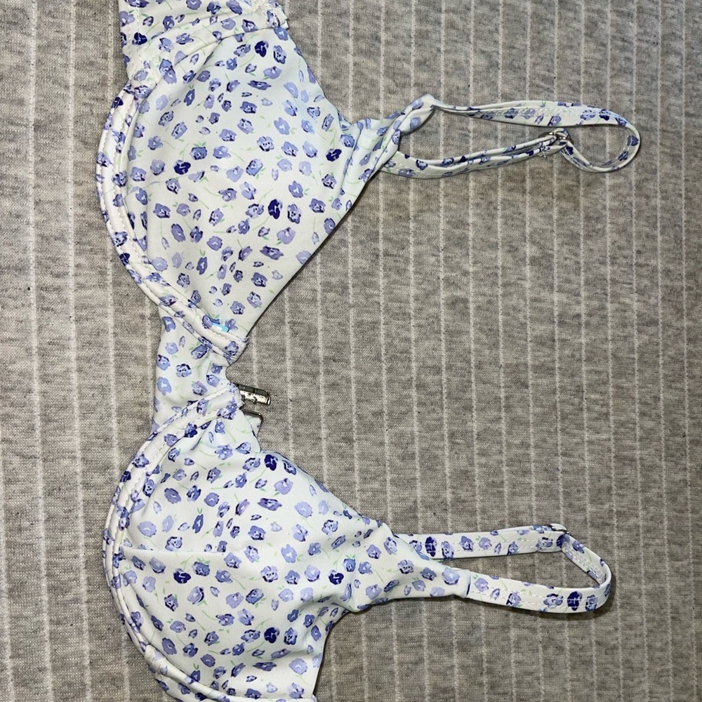Bikini top